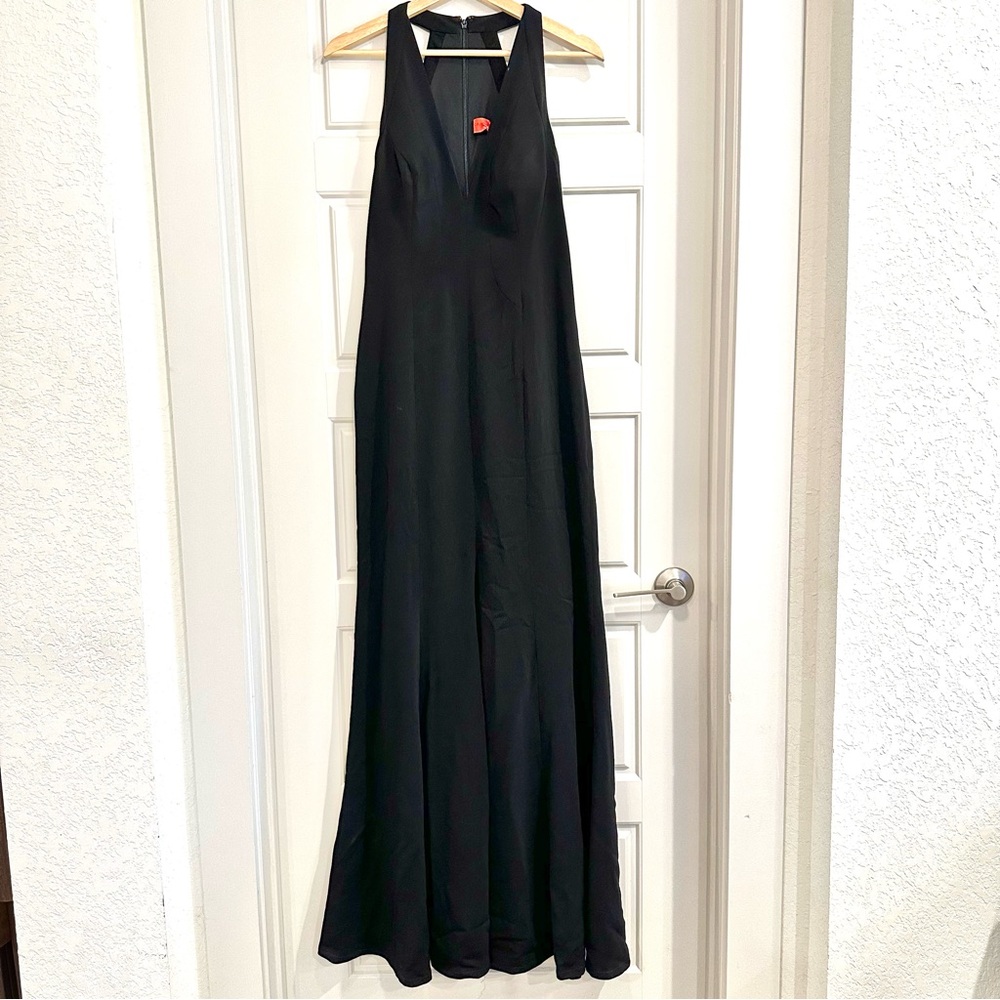Carmen Marc Valvo Black Deep V Evening Dress Size‎ 8